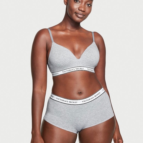 Victoria’s Secret THE T-SHIRT
Cotton Lightly Lined Wireless Bra - NEW - Picture 5 of 5